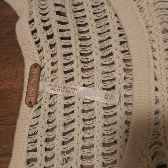 Free People Babes Only Flutter Top Short Sleeve - Picture 7 of 9